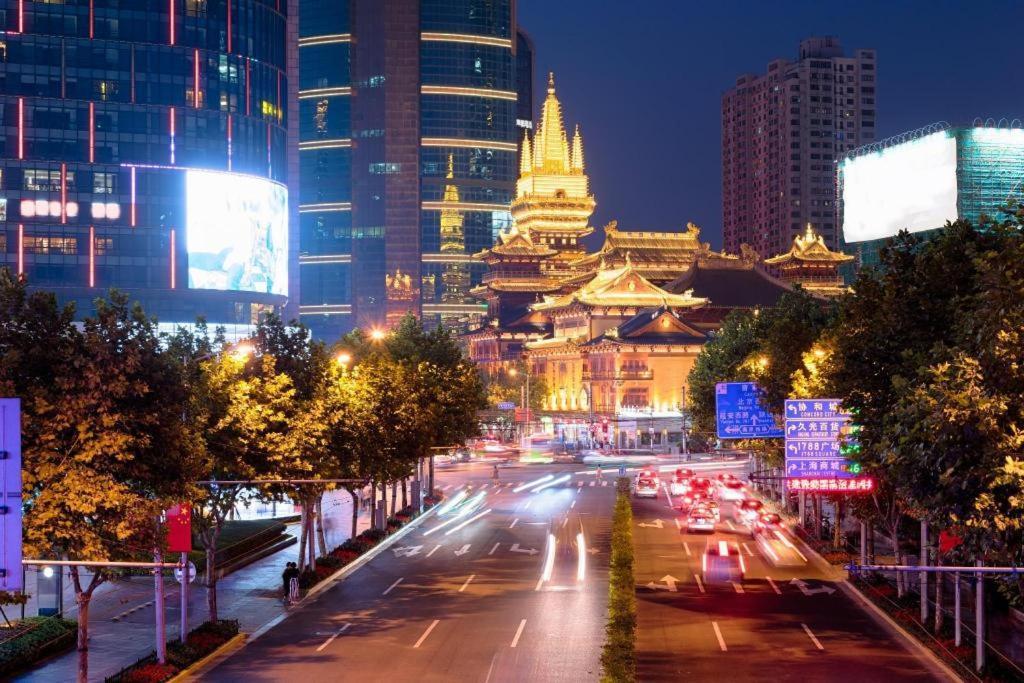 Kingtown Hotel Hongqiao Shanghái Exterior foto