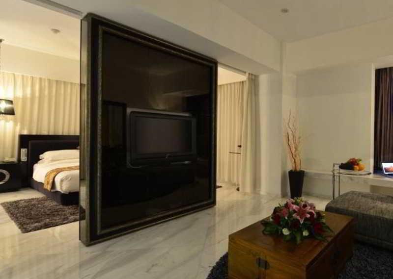 Kingtown Hotel Hongqiao Shanghái Exterior foto
